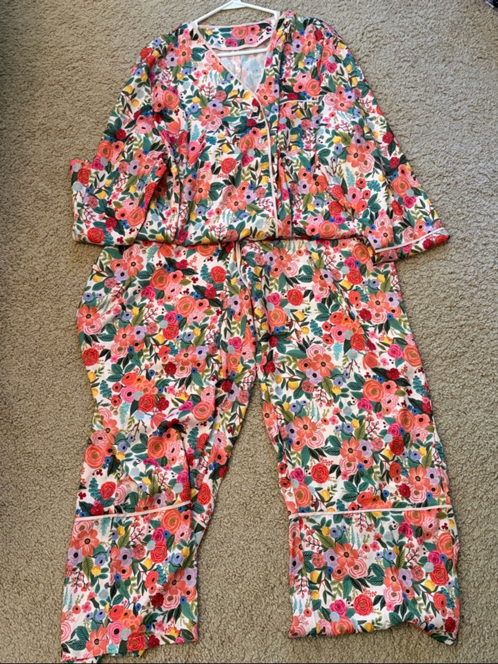 summersalt Floral pajamas in Pink and Green